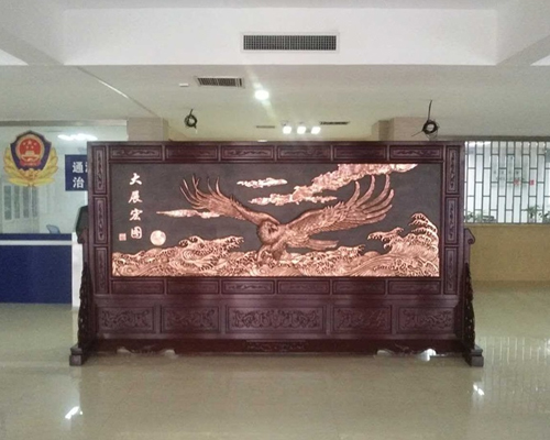 河南洛阳通河农副产品有限公司定制3.86×2.1米迎客松、沁园春.雪屏风