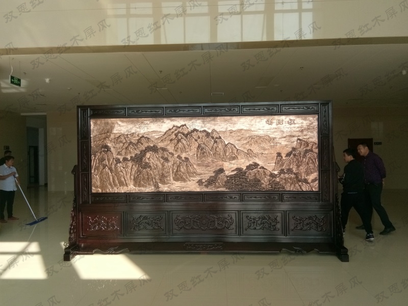 江苏连云港4.2米×2.38米祖国颂、沁园雪紫铜浮雕屏风